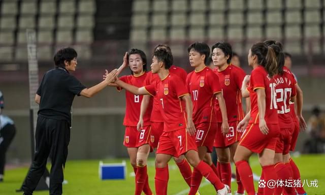 本轮意甲联赛那不勒斯客场0-1负于尤文，近七年来首次遭遇三连败。